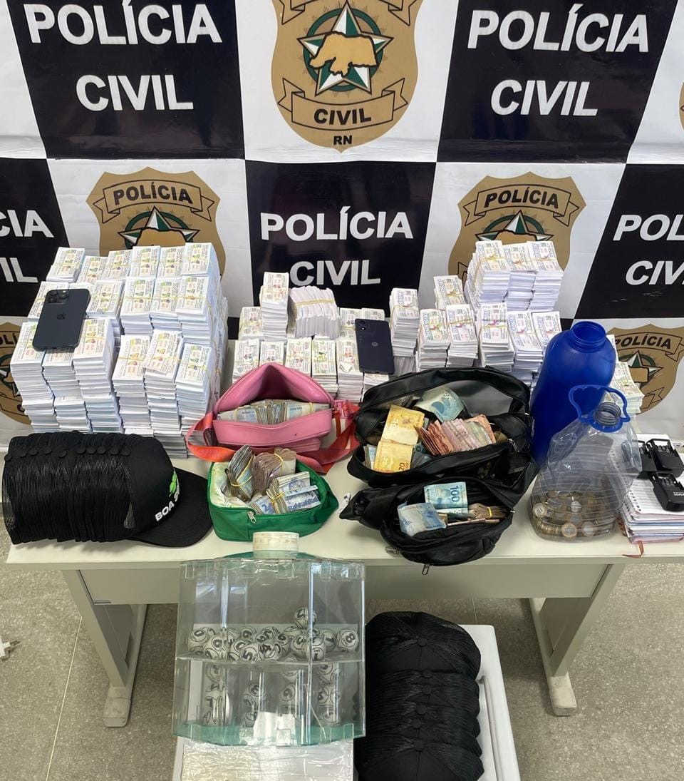 Polícias Civil e Militar cumprem mandados contra loteria ilegal em Macau e Guamaré