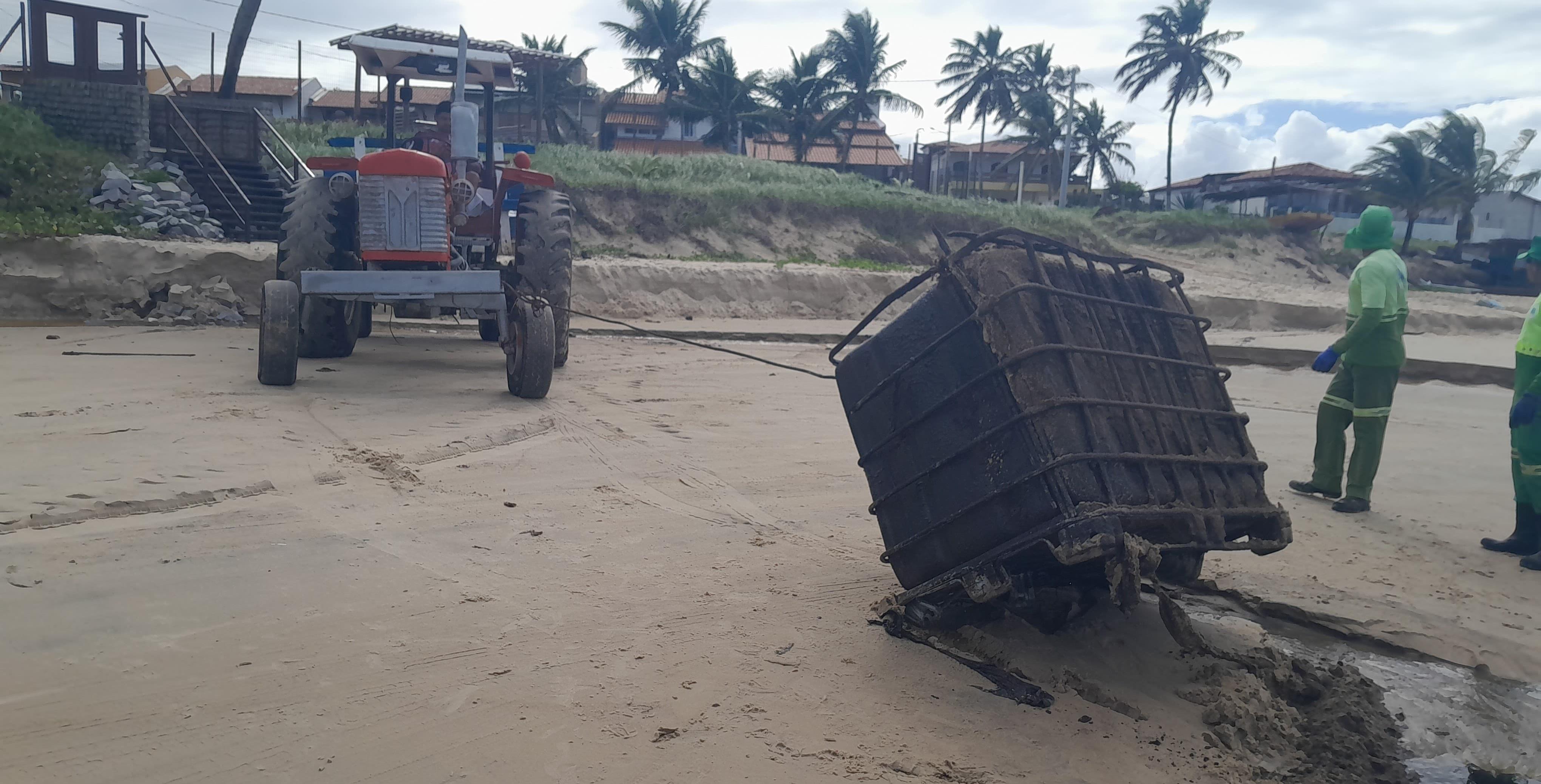 Ação rápida da Prefeitura de Ceará-Mirim evita possível dano ambiental na Praia de Jacumã
