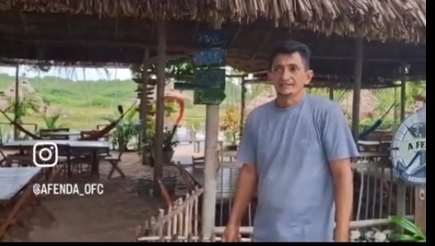 Absurdo da SPU com comerciantes da Lagoa do Guaxinim, em Pititinga
