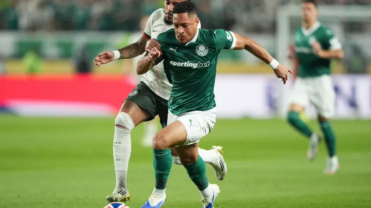 Chelsea vence com desvio cruel, elimina Palmeiras do Mundial e encara o Fluminense