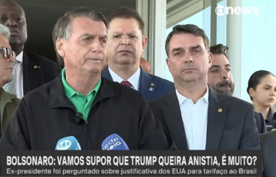 FireShot Capture 5452 - Bolsonaro diz ser inocente e defende permanência de Eduardo nos EUA__ - g1.globo.com.jpg