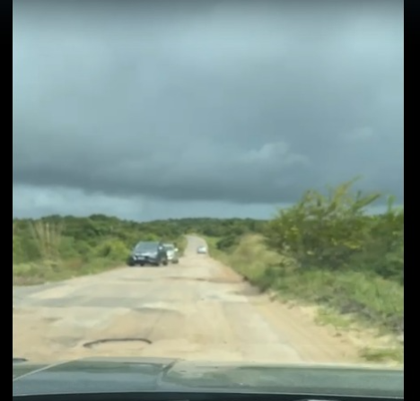 Rodovia estadual vira 