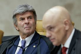 Fux diverge de Moraes e vota contra cautelares impostas a Bolsonaro