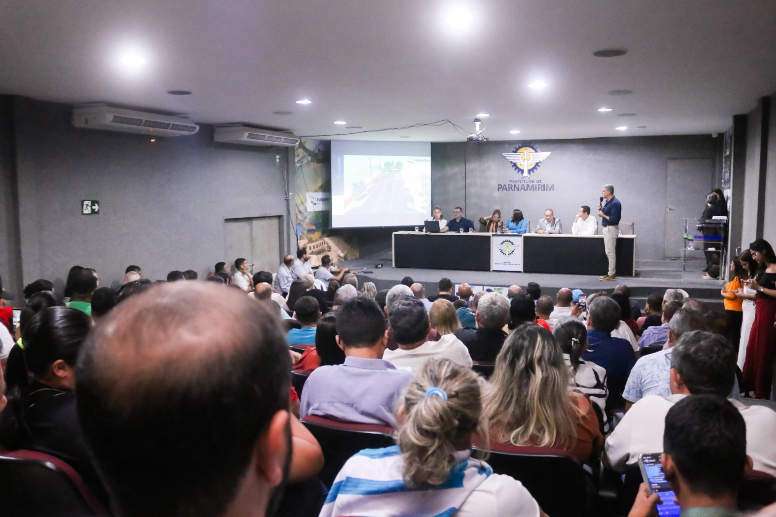 Prefeitura de Parnamirim debate projeto de reurbanização do Centro da cidade