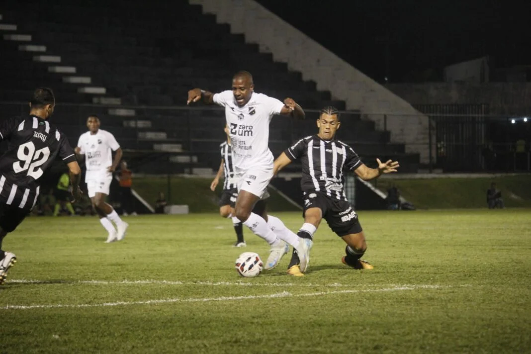ABC empata sem gols e segue sem vencer em casa na Série C