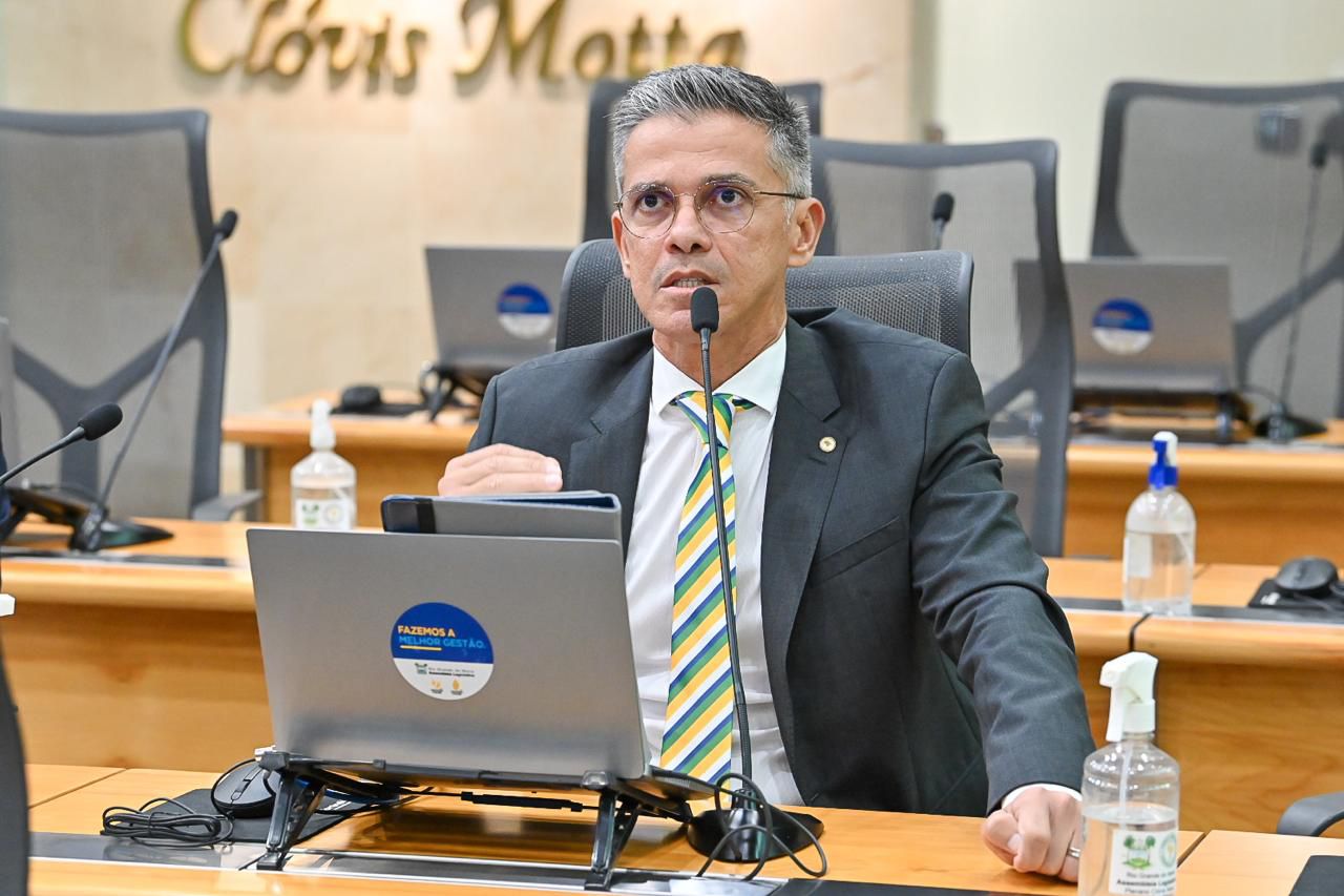 Deputado Coronel Azevedo critica atuação de Alexandre de Morais em pronunciamento na ALRN