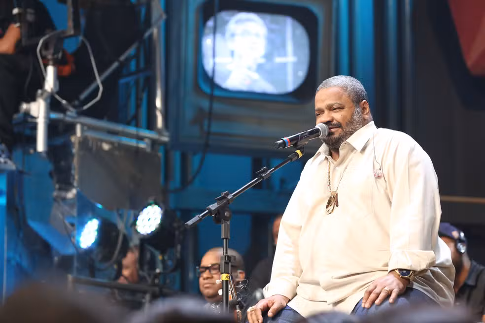 Corpo de Arlindo Cruz será velado neste sábado na quadra do Império Serrano, em cerimônia 'em formato de gurufim'