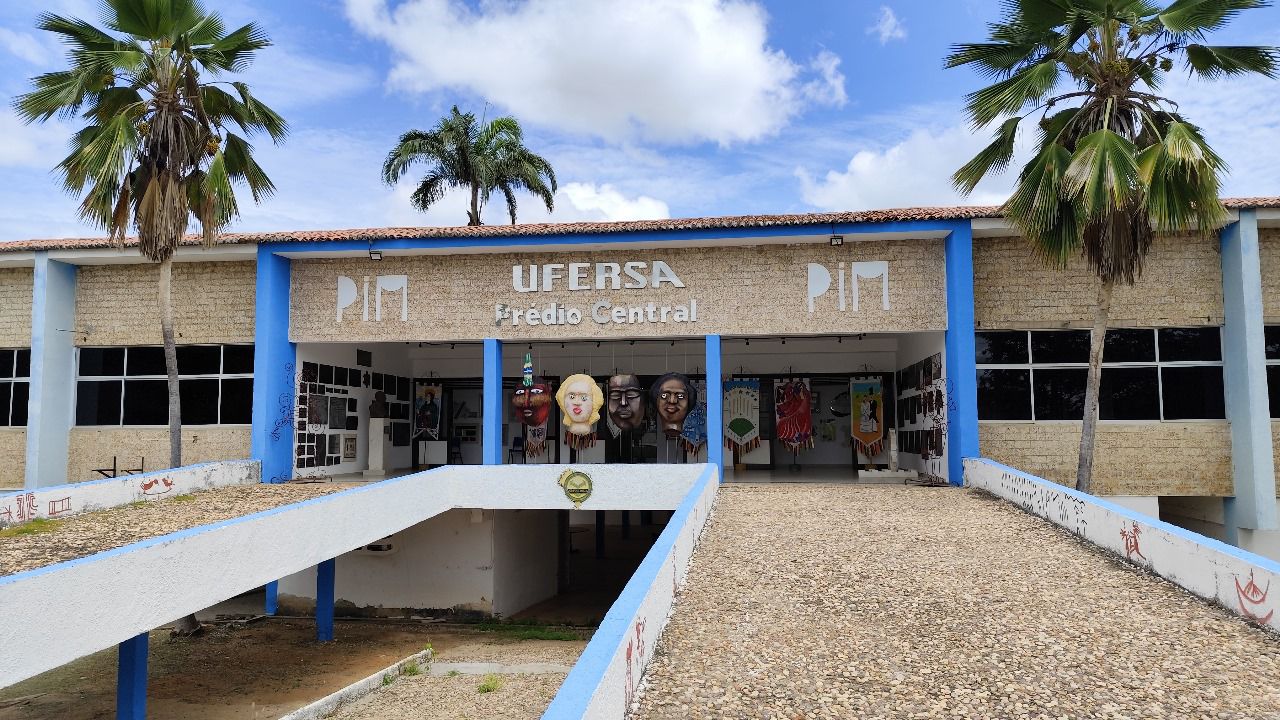 Pinacoteca e Memorial da UFERSA (PIM) celebra um ano de arte, educação e impacto social em Mossoró