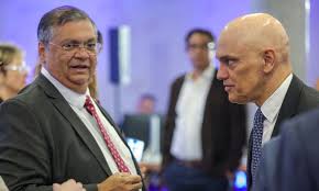 Flávio Dino assusta mais o Congresso do que Alexandre de Moraes