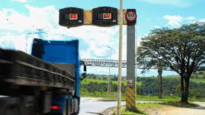 Bloqueio de verbas desliga radares de quase 70 mil km de rodovias federais