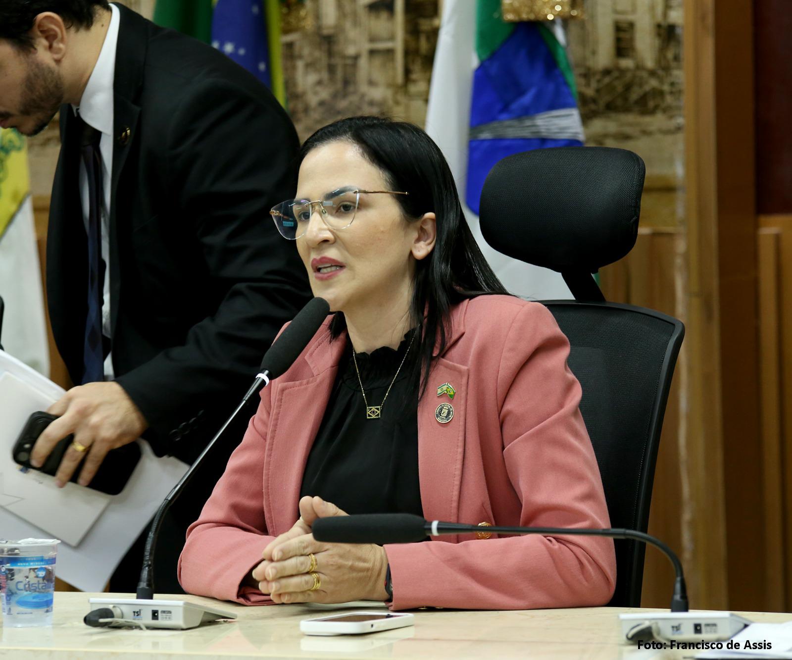 Câmara Municipal de Natal aprova projeto que proíbe a presença de crianças em eventos com nudez e conteúdo sexual