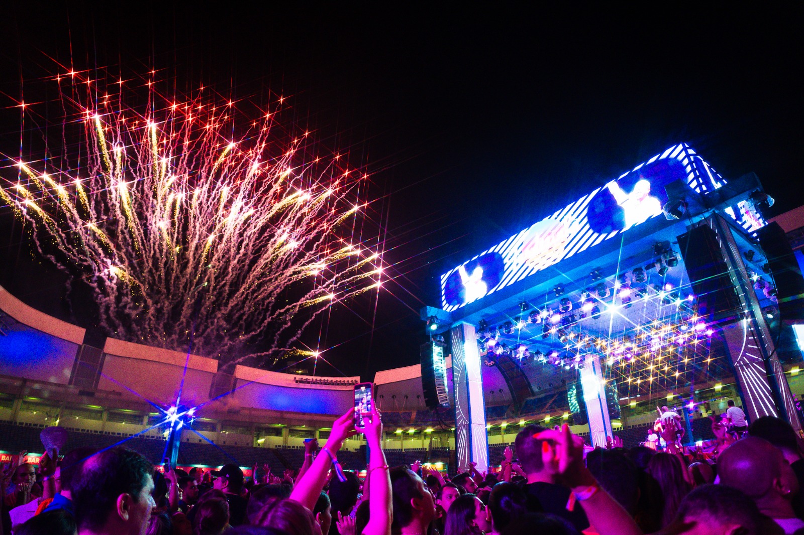 Com ‘casa cheia’, Tardezinha celebra 10 anos da ‘Poderosa’ na Arena das Dunas neste sábado (30)  