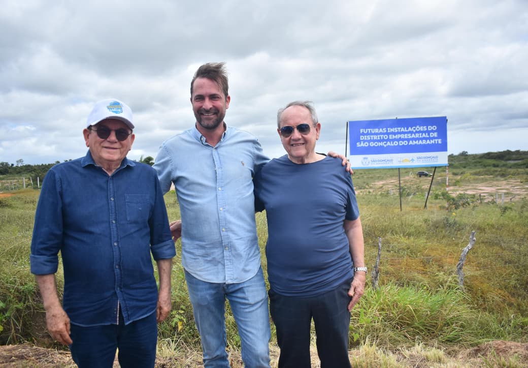 São Gonçalo inicia trabalhos no Distrito Empresarial e já recebe visita de empresário da Indústria Cerâmica interessado em investir no local
