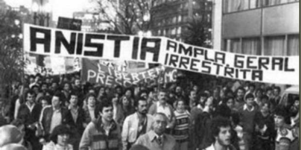 8B7E9B3554FE7897ADAE69A20F087B03B6DA_anistia2.jpg
