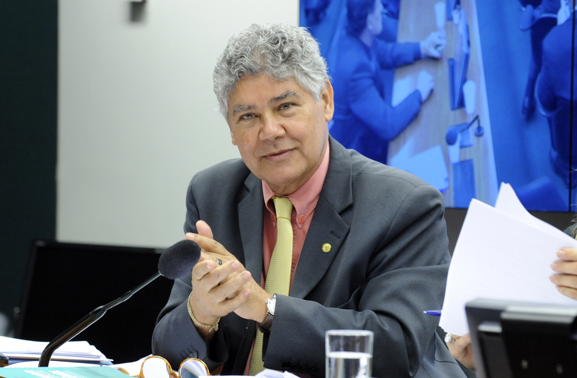 427381167-chico-alencar-durante-sessao-do-conselho-de-etica-desta-quinta.jpg