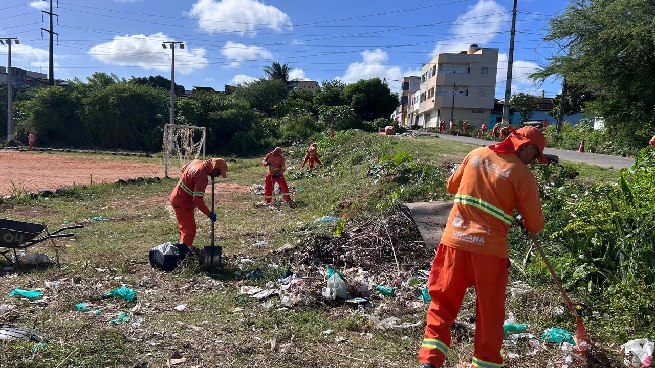 Urbana recolhe mais de 100 mil toneladas de resíduos irregulares em 2025