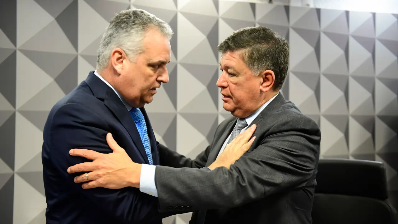 CPMI do INSS tenta negociar delação premiada com investigados