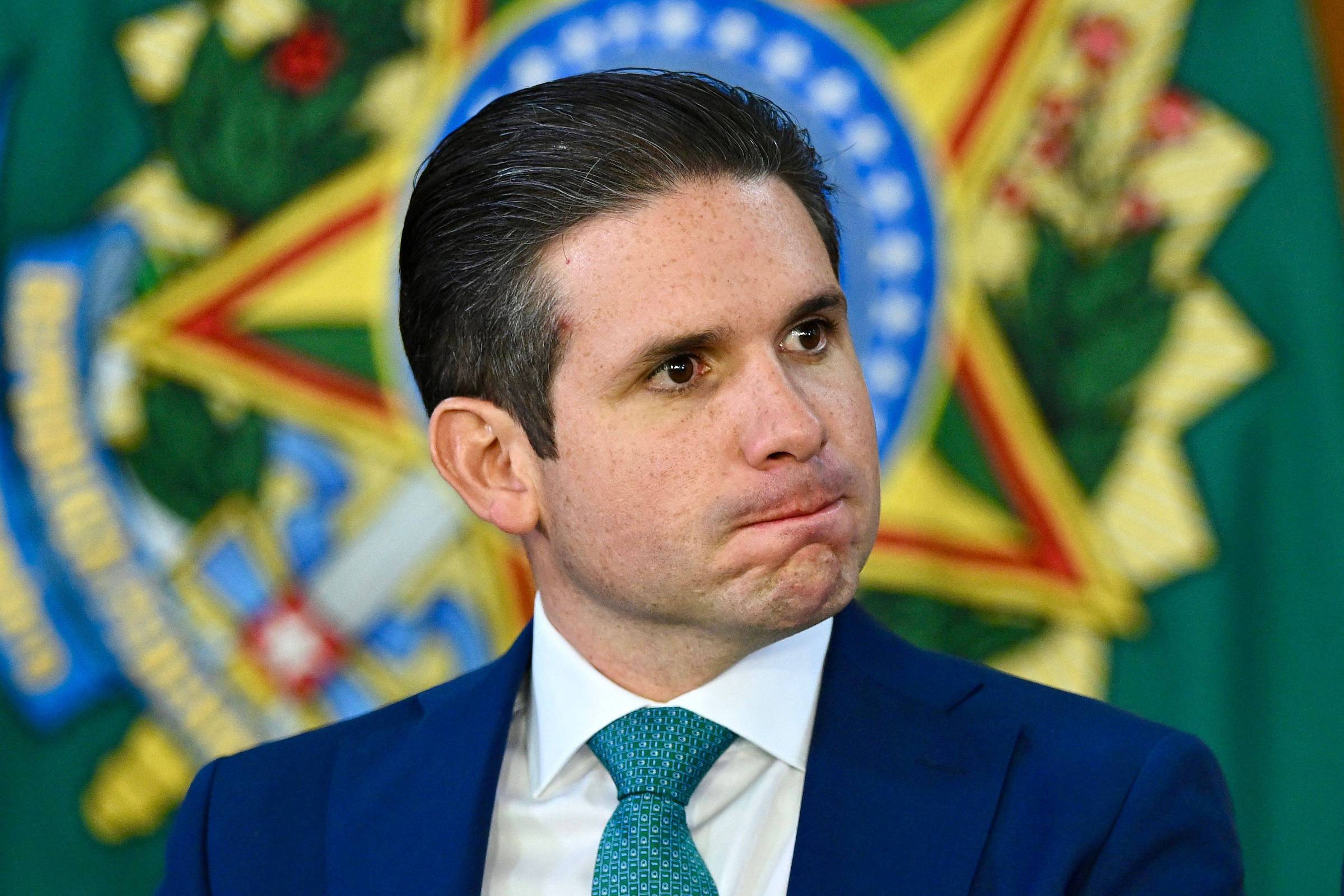 Motta diz a líderes e governo que pautará urgência do projeto de lei anistia, e Planalto prepara reação