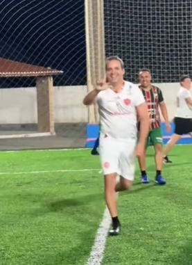 O jogo de Cadu