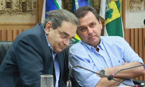 Audiência-sobre-o-Desenvolvimento-do-Bairro-do-Alecrim-Vice-Prefeito-Álvaro-Dias-316-750x449-e1596895050798.webp