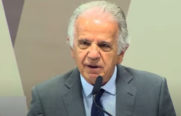 FireShot Capture 318 - (6) MINISTRO EXPÕE SITUAÇÃO DE PENÚRIA DAS FORÇAS ARMADAS E CRITICA_ - [www.youtube.com].png