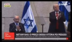 FireShot Capture 435 - (1) Microfone da GloboNews vaza durante transmissão com Trump e Net_ - [www.youtube.com].png