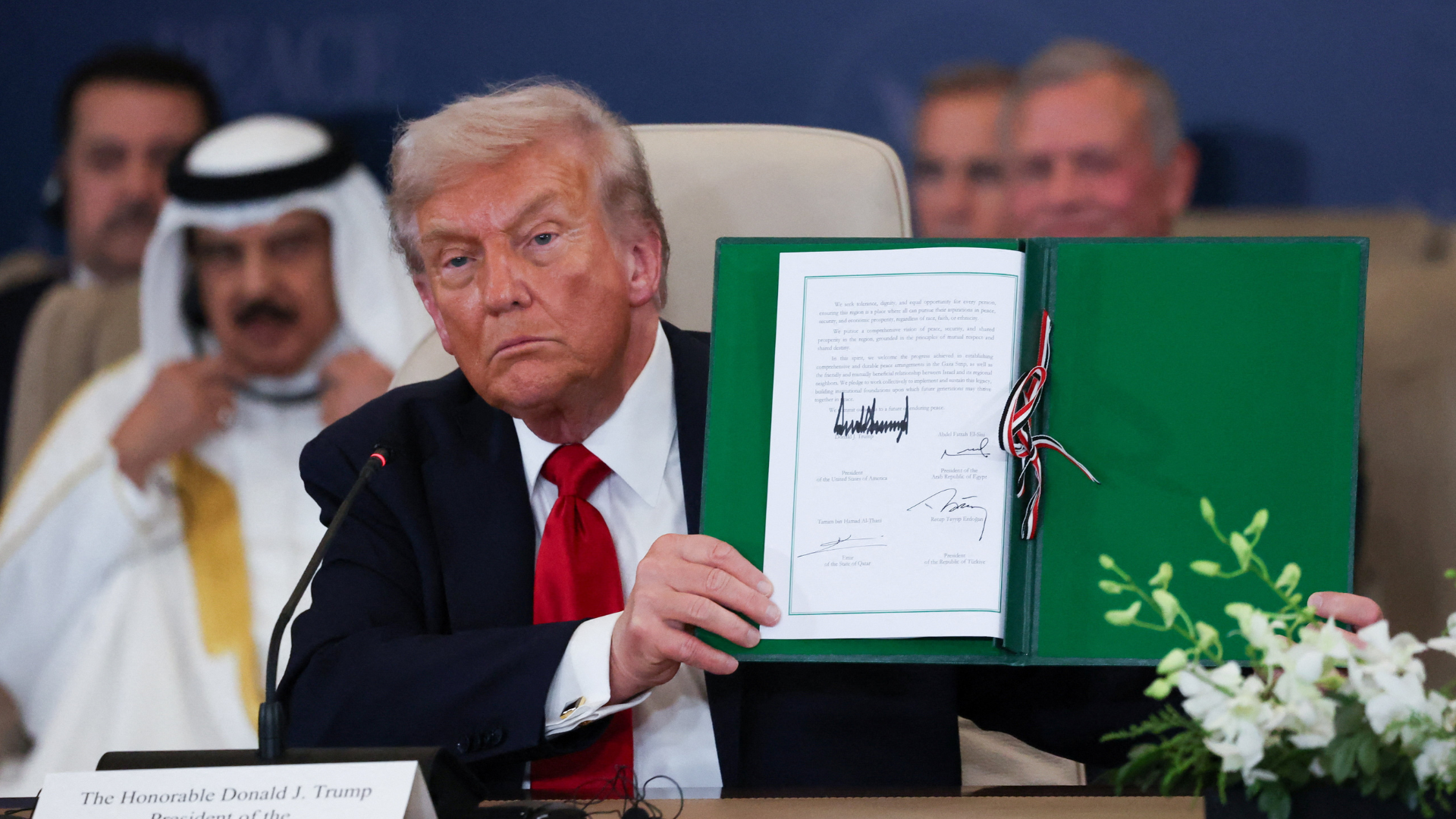 17998464_Trump-GAZA-peace-deal-img.jfif