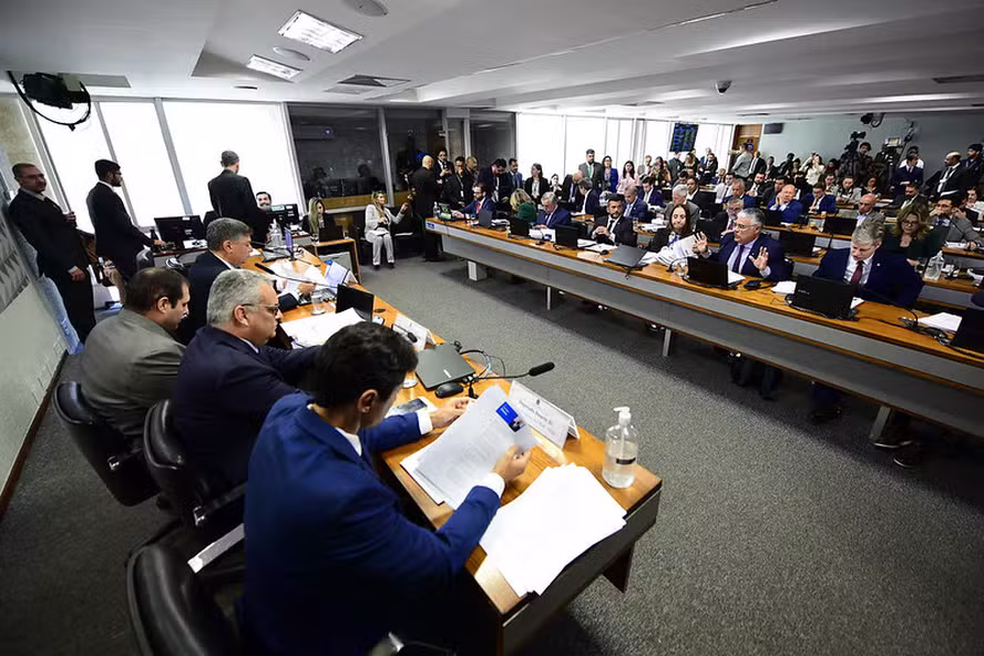 CPI do INSS: assessor da Conafer admite ter ficado 'com um troco' ao operar dinheiro de descontos de aposentados