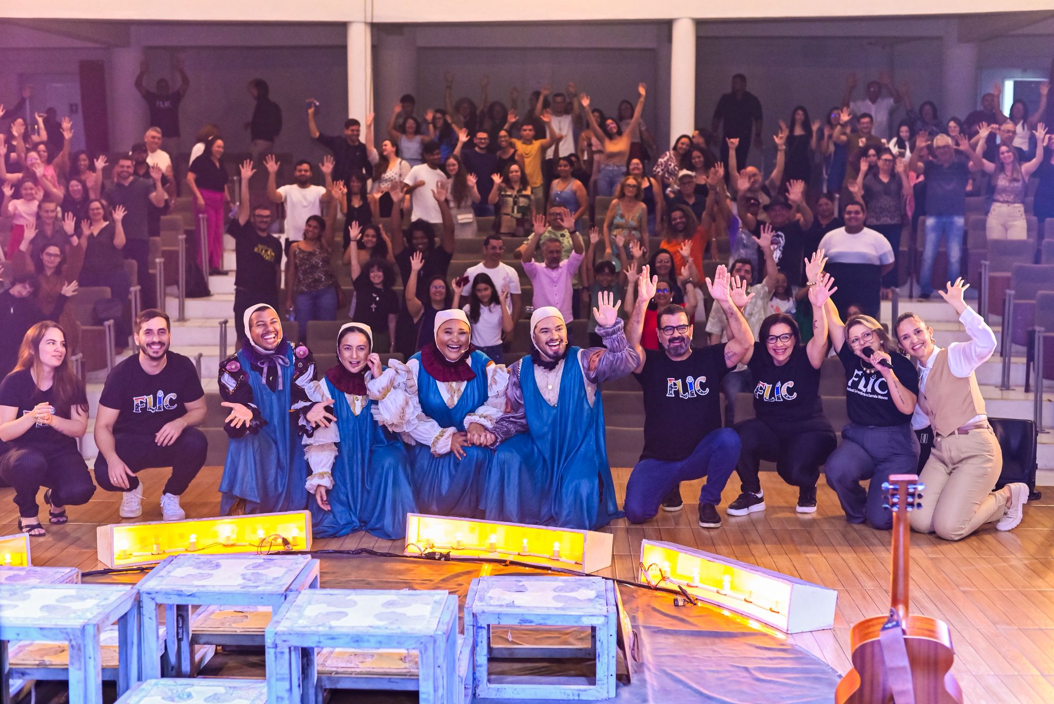 Espetáculo e apresentação musical marcam abertura do 5º FLIC, em Currais Novos