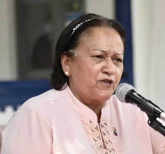 Incompetencia-Governo-de-Fatima-Bezerra-nao-investe-os-25-da-educacao.webp