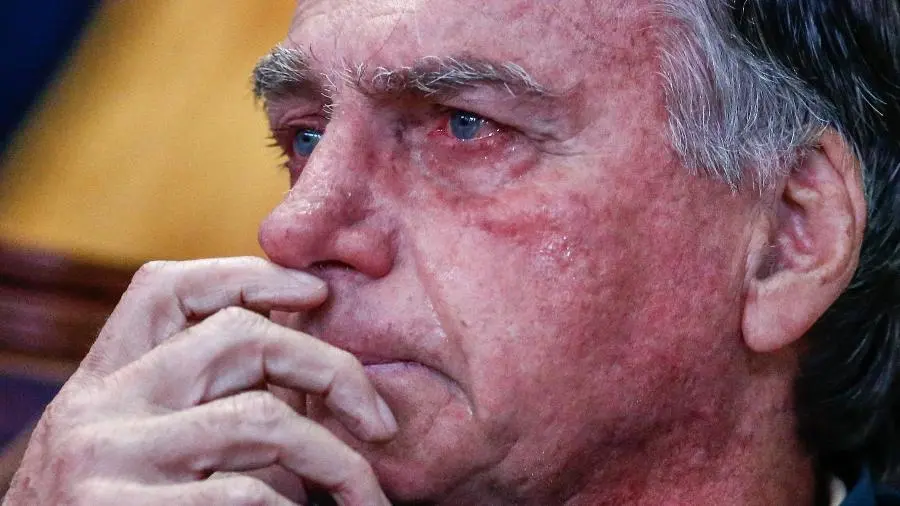 o-ex-presidente-jair-bolsonaro-vai-ao-culto-na-catedral-da-bencao-em-taguatinga-1759168036551_v2_900x506.webp