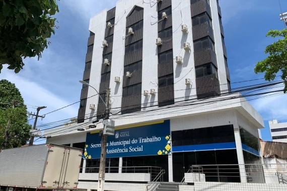 Prefeito sanciona lei que institui a Carreira SUAS em Natal