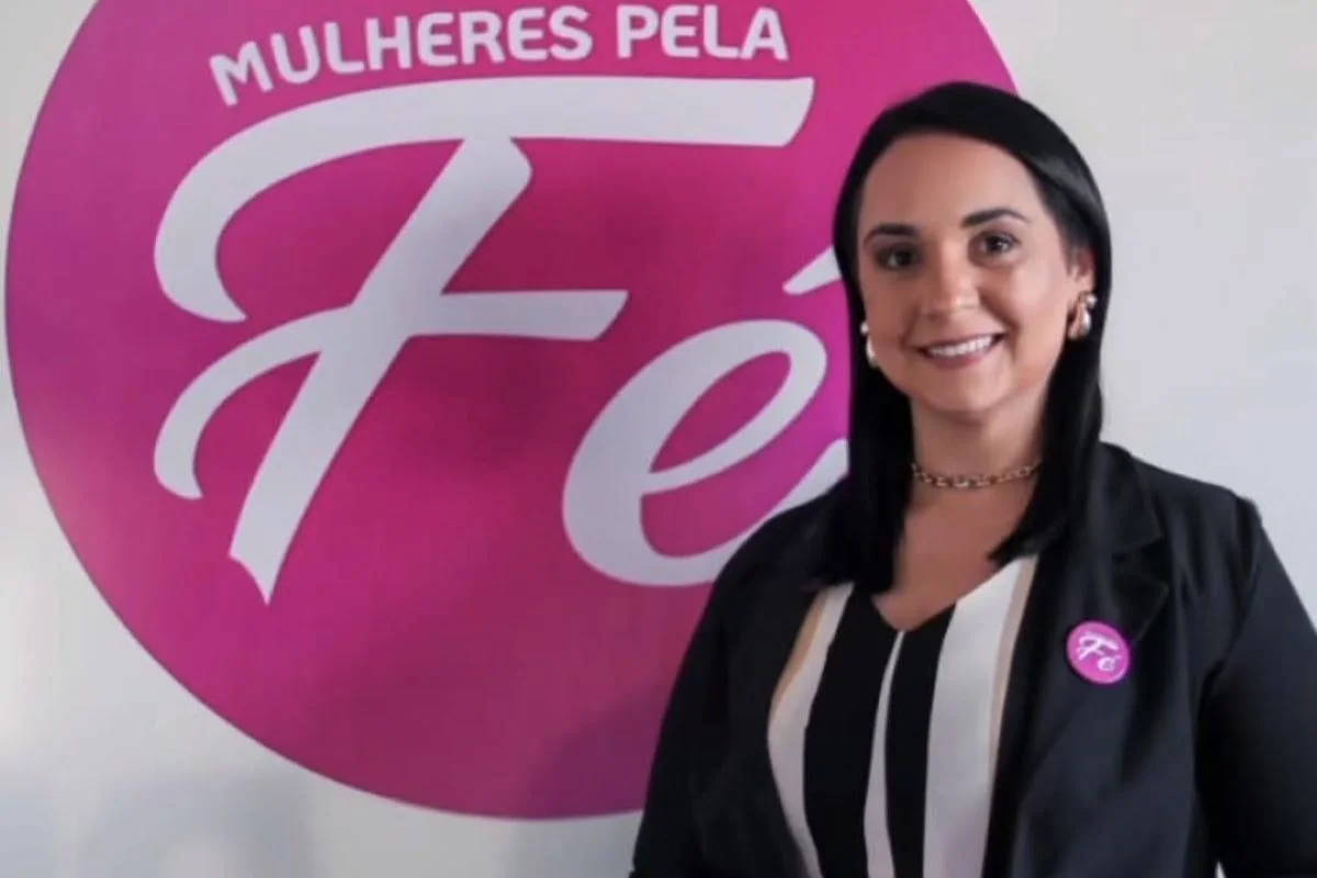 Amanda-Servidoni.webp