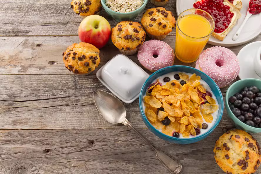 Quais são os piores alimentos para o café da manhã?