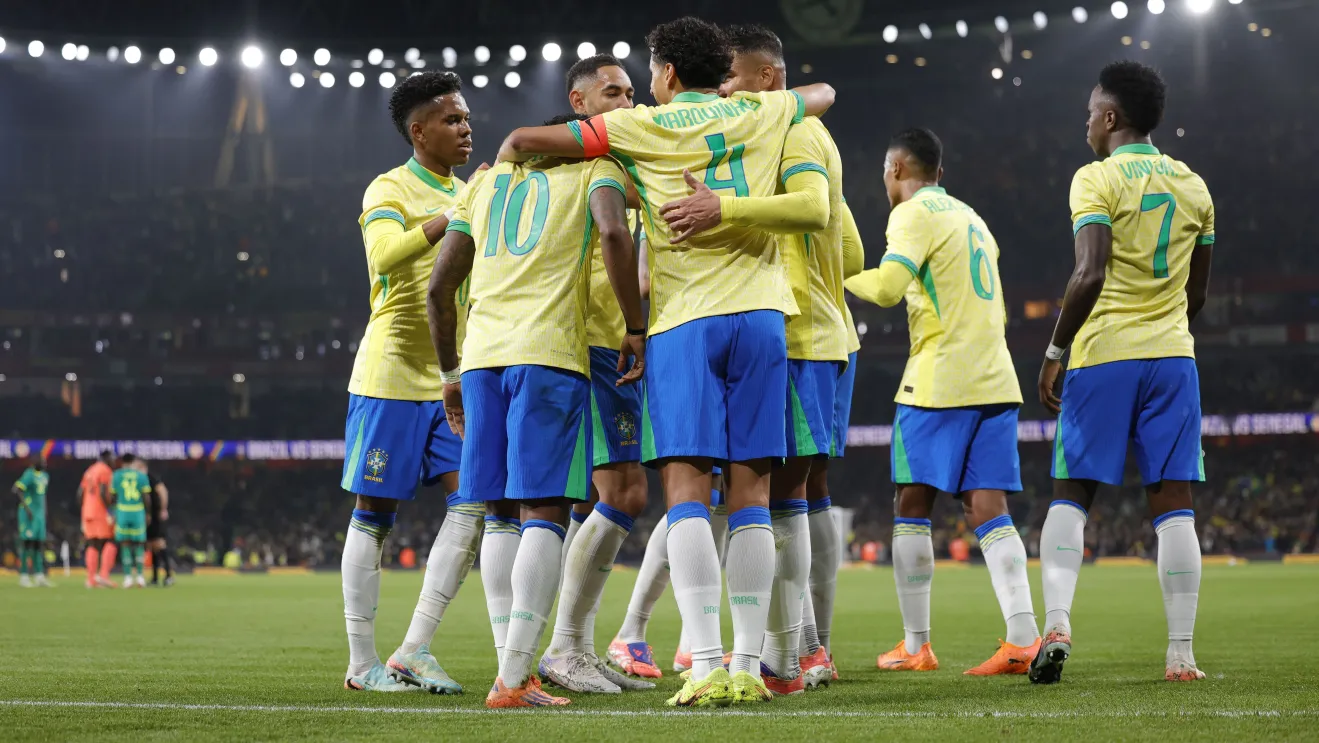 brasil-vence-senegal-amistoso-e1763229752579.webp