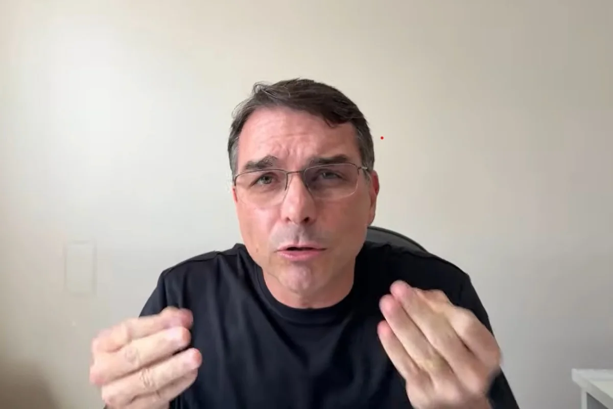foto-flavio-bolsonaro.webp