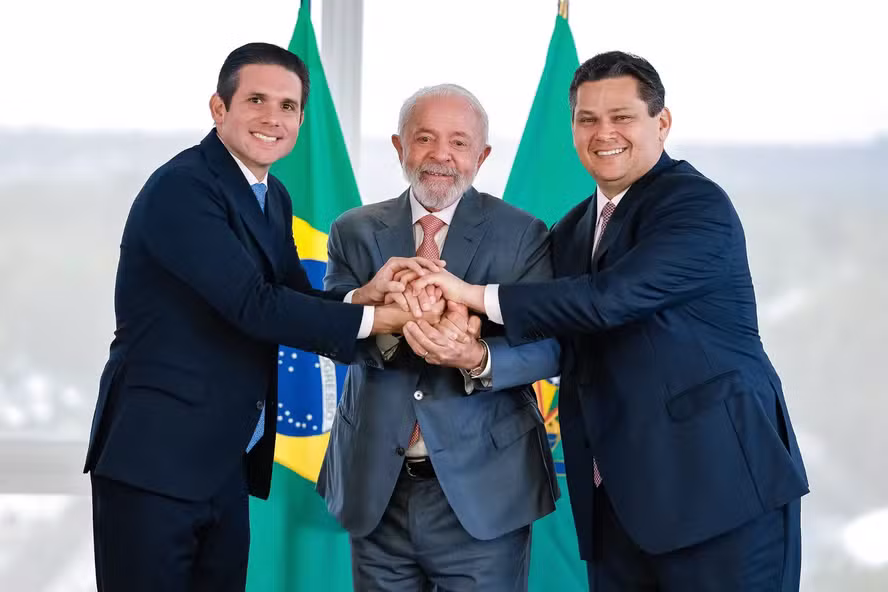 hugo motta lula alcolumbre