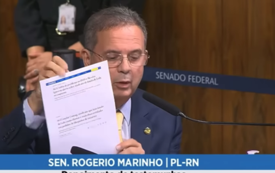 FireShot Capture 699 - (1) FILHO DE LULA RECEBERIA R$ 300 MIL DO CARECA DO INSS; ROGÉRIO M_ - [www.youtube.com].png