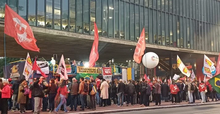 Esquerda-Paulista-712x370.webp