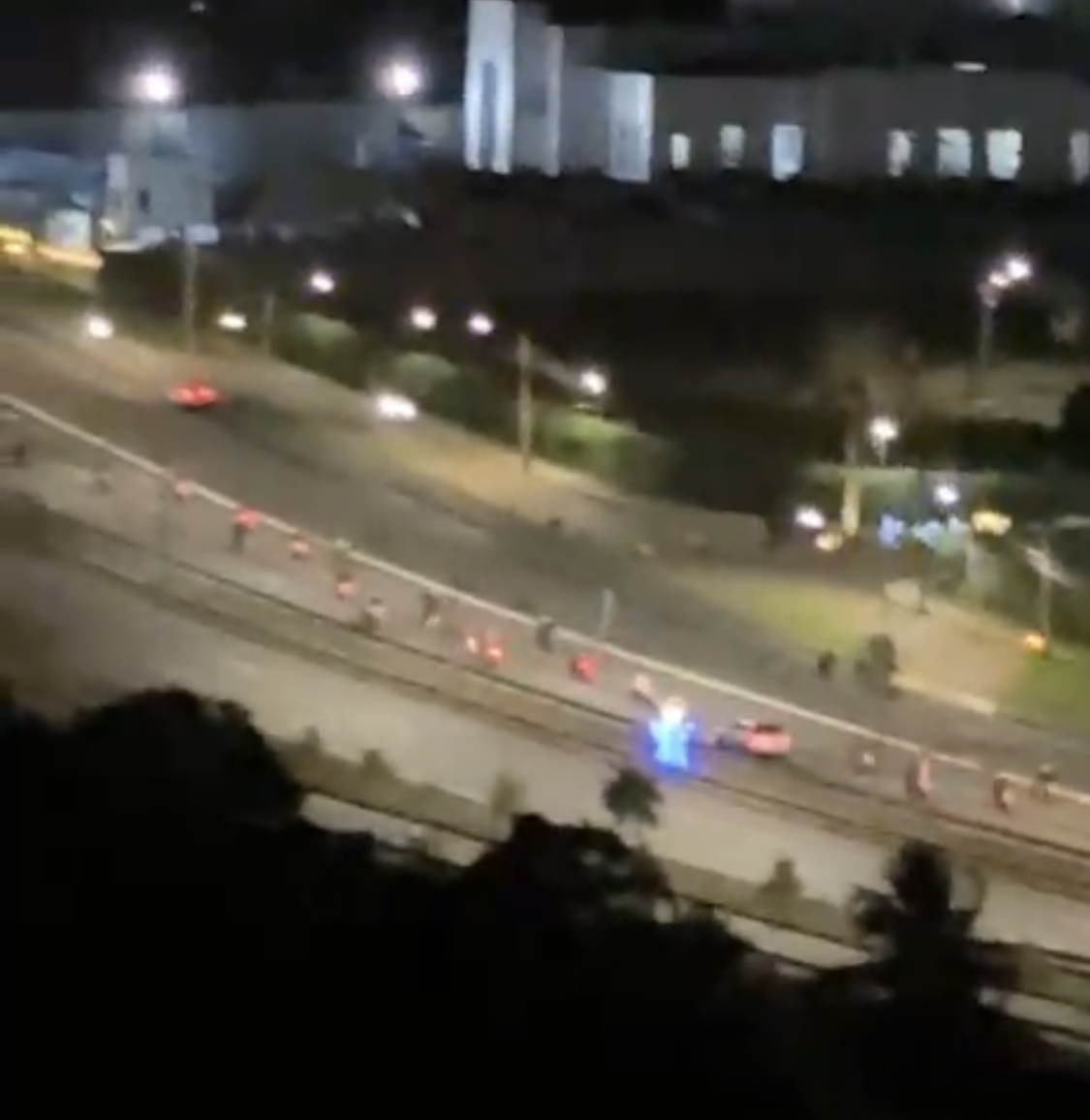 [VÍDEO] Os irresponsáveis dos rolezinhos atacam de novo