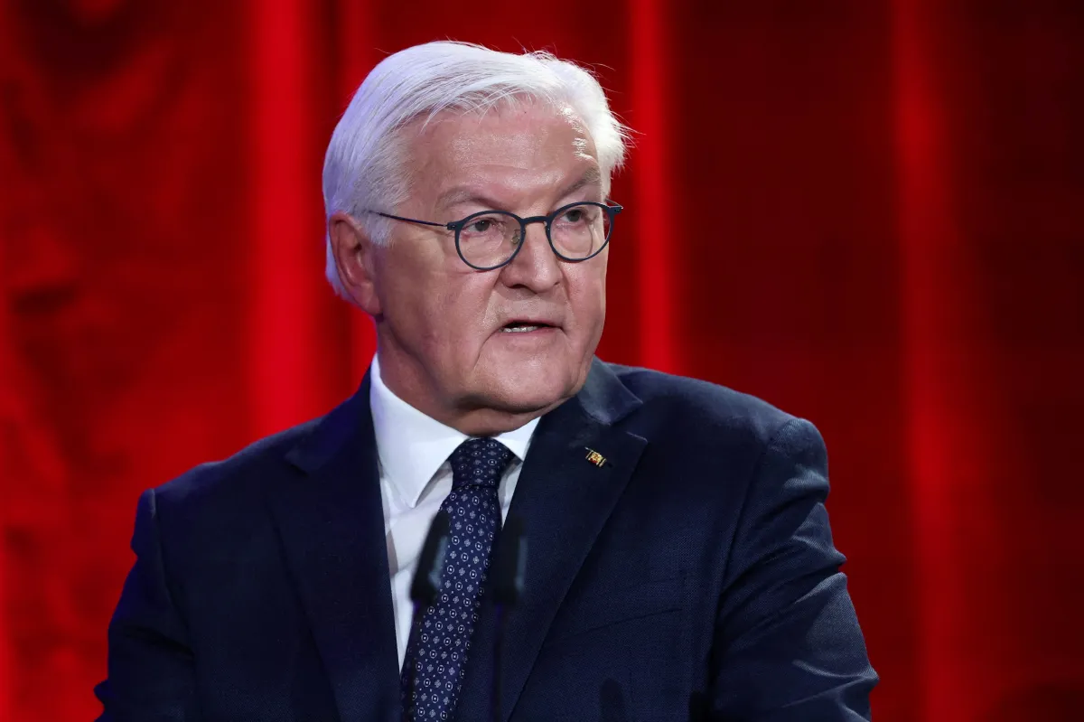 Presidente-da-Alemanha-Frank-Walter-Steinmeier-discursa-em-Berlim.webp