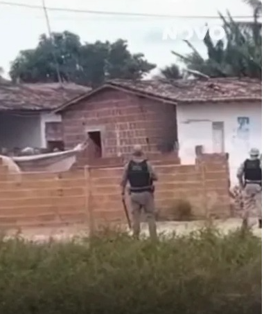 Terror: Homem invade casa da prefeita de Passagem, causa pânico e reage contra PMs