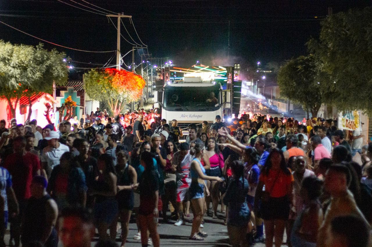 Carnaval de Pedro Avelino começa nesta sexta-feira (13) com arrastão e Bonde do Gra Gra