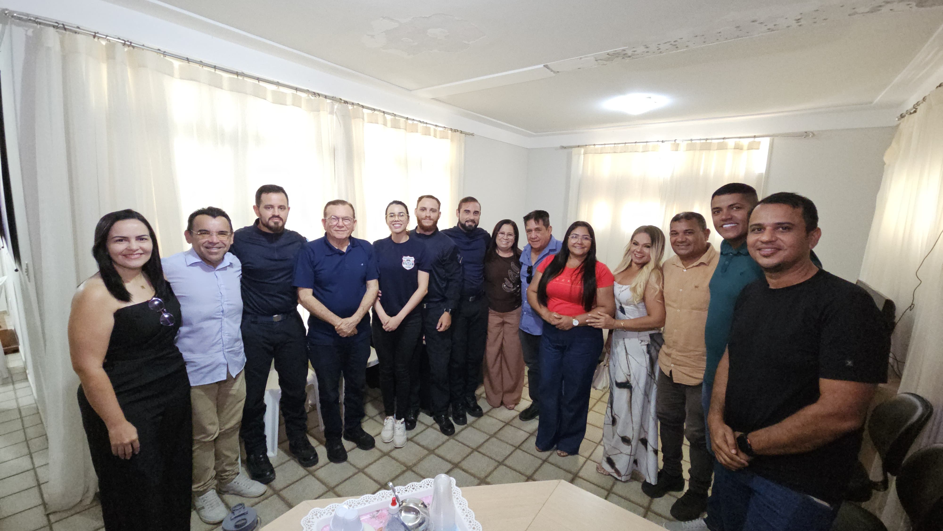 Diálogo e Entendimento: Prefeito Jaime Calado reúne vereadores e comissão da Guarda Municipal e anuncia jornada com escala de 12 por 48 em consenso com a categoria