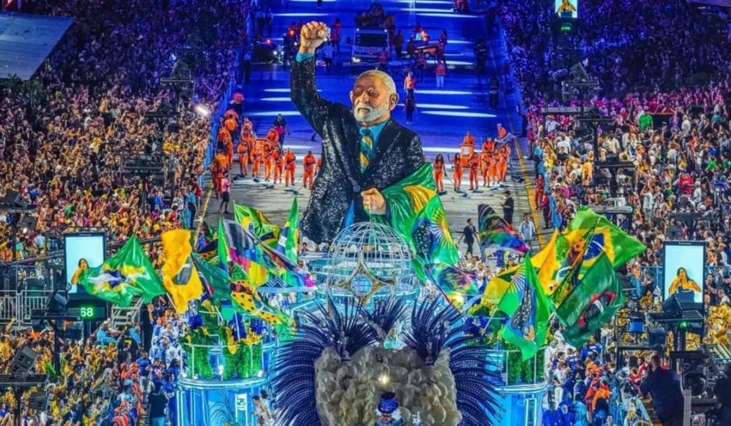 Evangélicos viram ofensa aos cristãos em desfile pró-Lula