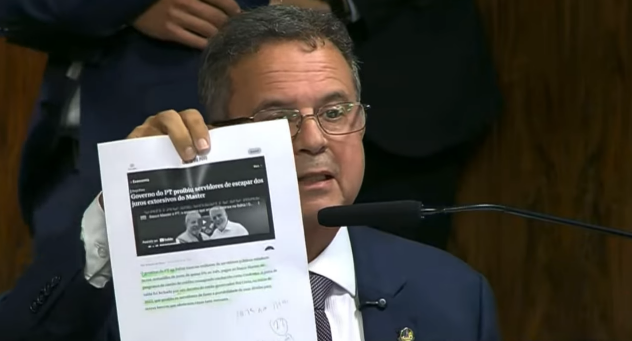 FireShot Capture 968 - (3) SENADOR DENUNCIA DIRETOR-GERAL DA PF E DETALHA RELAÇÃO DO PT CO_ - [www.youtube.com].png