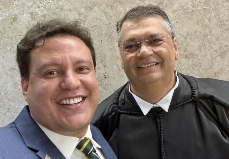 8c81cc57-felipe-camarao-e-flavio-dino-by-redes-sociais.jpg