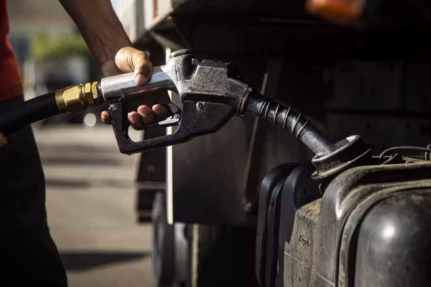 Escassez de diesel já afeta colheita e plantio; governo teme efeito em preços de alimentos
