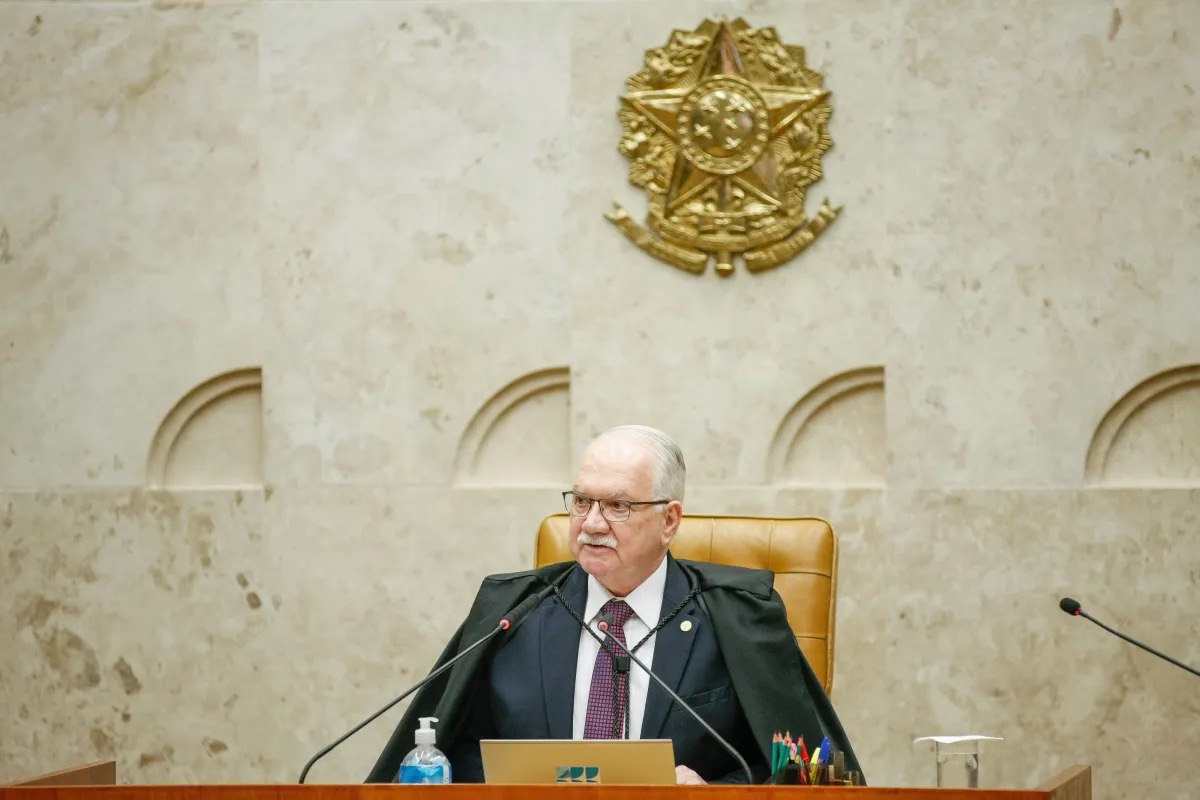 Ministro Edson Fachin em sessão plenária do STF  • Victor Piemonte/STF