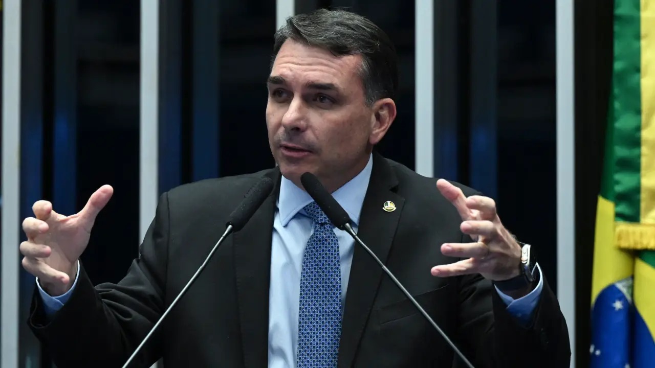 Flávio disse que é angustiante ver lideranças da direita se digladiando (Carlos Moura/Agência Senado)